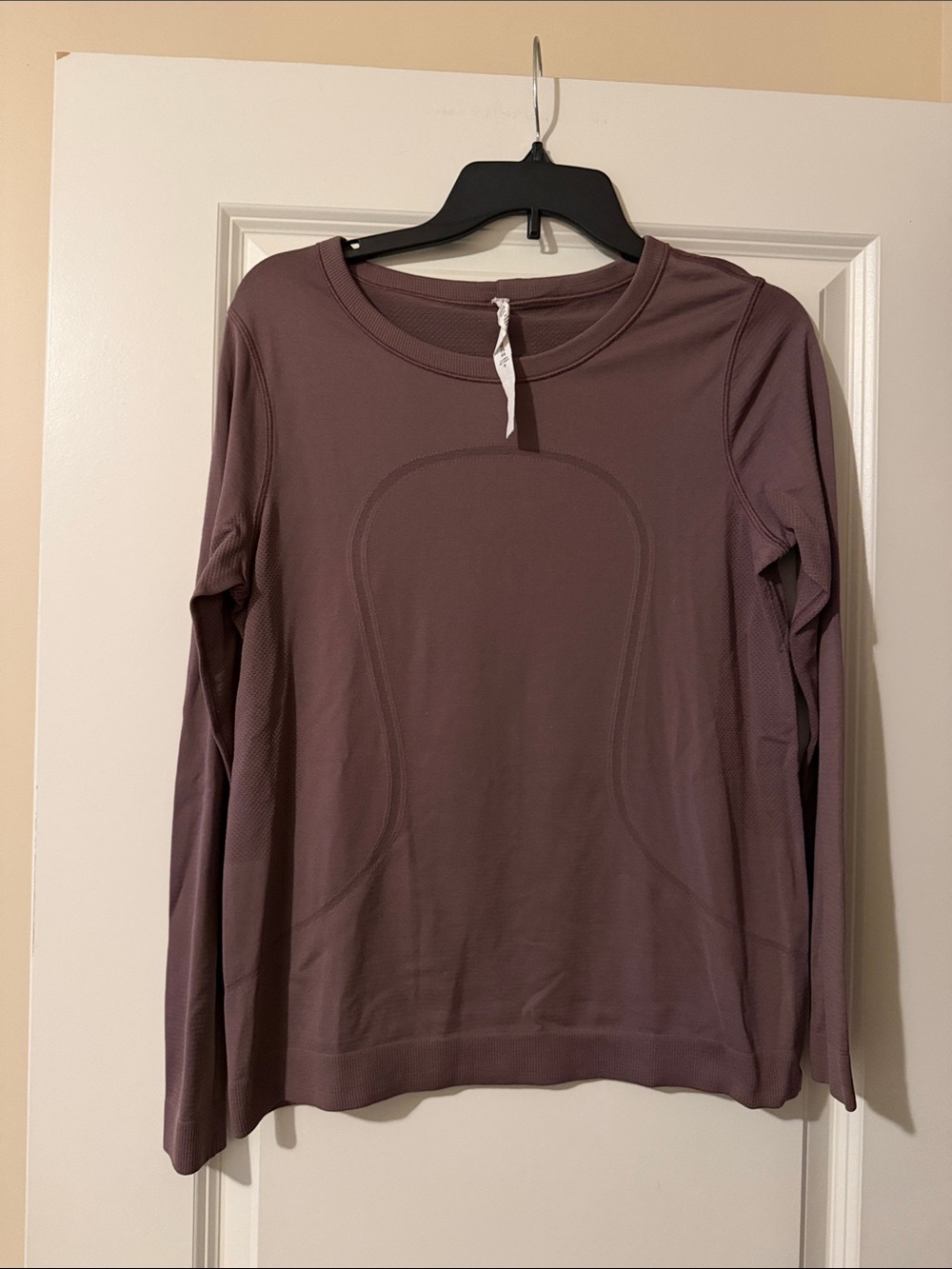 lululemon athletica Long-Sleeve Seamless Performance Top - Mauve Plum